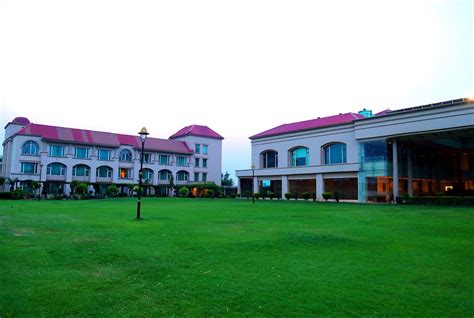 Hotel Cabbana Phagwara INR 1170 OFF ( ̶6̶2̶0̶0̶ ) Hotel Price, Address & Reviews