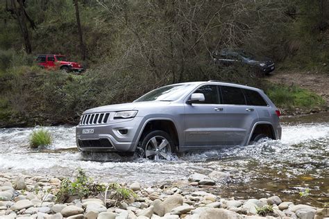 Jeep Grand Cherokee Overland Review - photos | CarAdvice