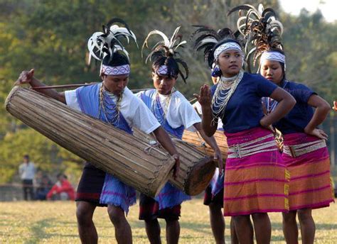 Costumes of Garo , Khasi and Jaintia Tribes in Meghalaya