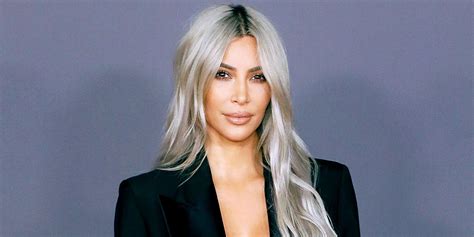 These Gorgeous Instas Will Convince You to Try Gray Hair | Grey hair kim kardashian, Grey hair ...