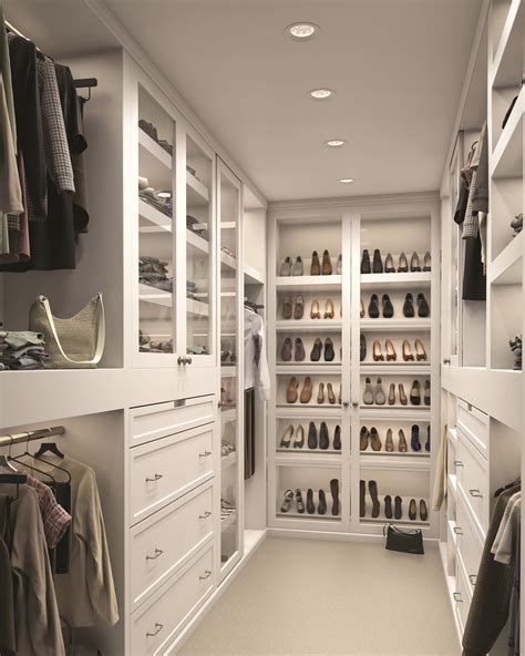 Walk In Closet Lighting - Hiring Interior Designer