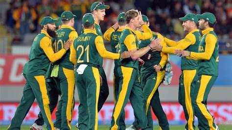 Racial quotas to be introduced for South African cricket teams | ITV News