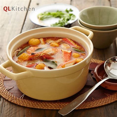 Creamy Seafood Tom Yam Soup - QL Kitchen