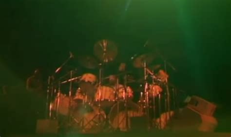 Bill Ward Is An ANIMAL! Watch Him Lose Himself In This Insane 1978 Drum ...