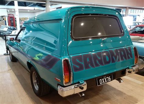 1976 HX Holden Sandman Panel Van | Australian Muscle Cars