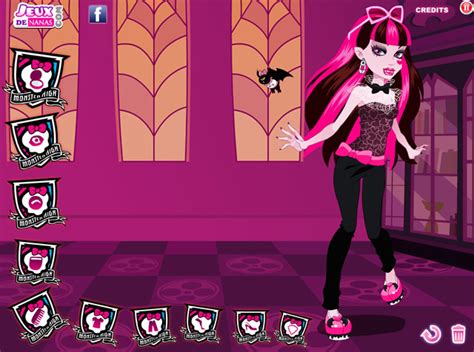 Play Monster High Series - Draculaura Dress Up - Free online games with Qgames.org