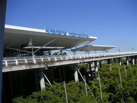 Brisbane Airport Parking with Parkos | Best Price Guaranteed