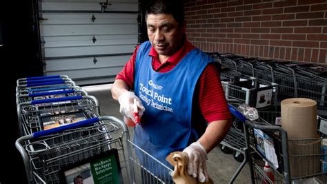 Coronavirus: All Kroger employees now required to wear masks, CEO says