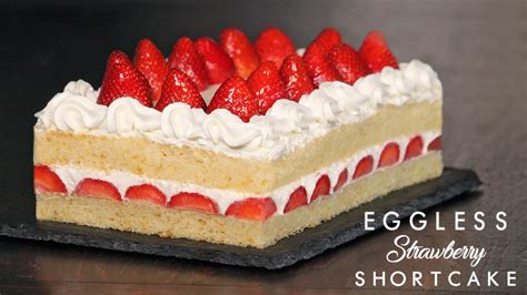 EGGLESS JAPANESE STRAWBERRY SHORTCAKE | How Tasty