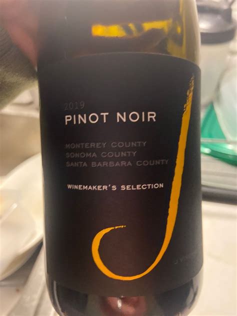 2019 J Vineyards & Winery Pinot Noir, USA, California - CellarTracker