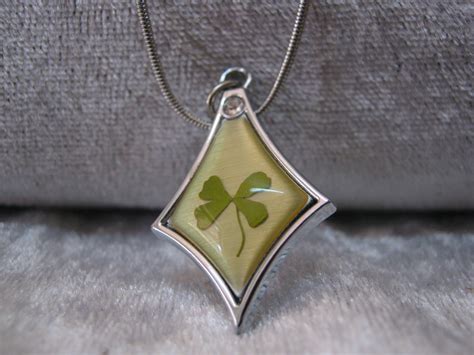 Four Leaf Clover necklace Handmade Saint Patrick Irish shamrock 4 Four Leaf Lucky Clover