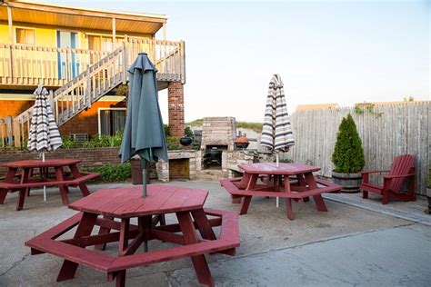 BLUE SEA MOTOR INN - Updated 2024 Prices & Motel Reviews (North Truro, MA, North America)