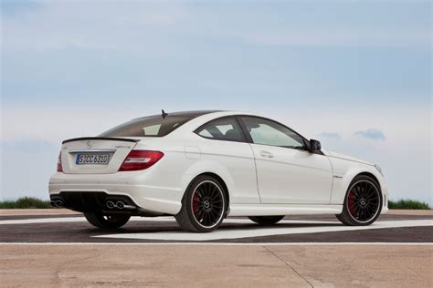 Mercedes C 63 AMG Coupe Official Details and Photos - autoevolution