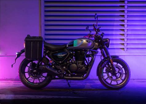 Royal Enfield Hunter 350 launched in India at Rs 1.50 lakh