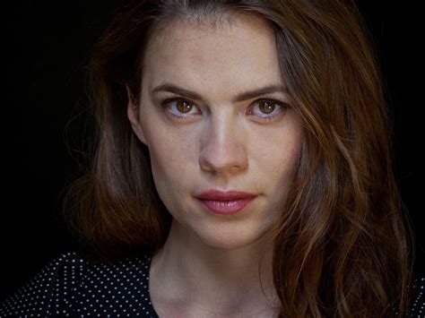 Hayley Atwell on playing feminist Marvel hero Agent Carter: 'She ...