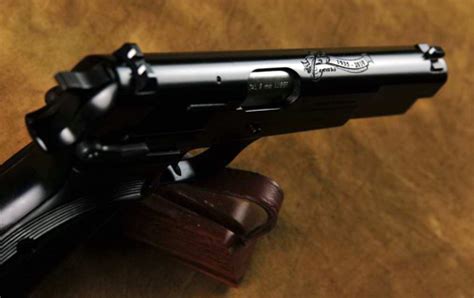 Browning Hi-Power Mark III 75th Anniversary — Pistol Specs, Info ...