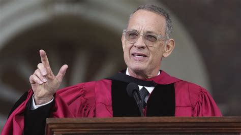 Tom Hanks addresses America’s future in Harvard speech: ‘Truth is sacred’ | CNN