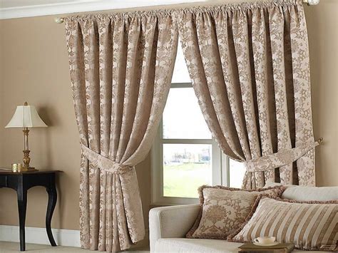 Living room curtains - 25 methods to add a taste of royalty to your living room | Hawk Haven