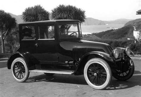 1919 Franklin Series 9-B Brougham, a Car With an Air-Cooled Engine and Unusual Veed Windshield ...