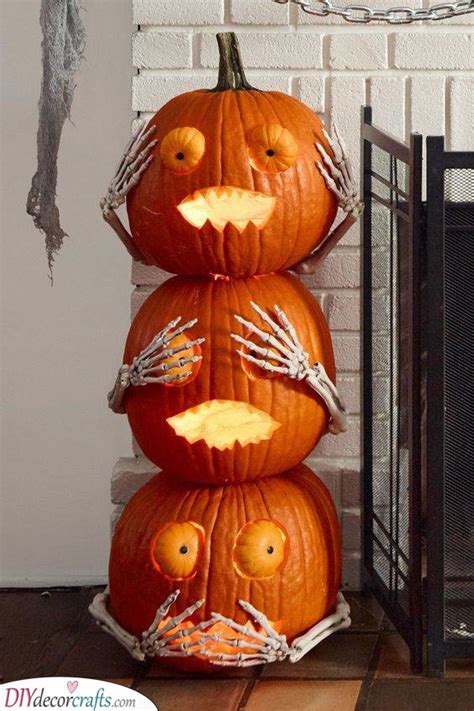 Easy Pumpkin Carving Ideas - 25 Creative Pumpkin Decorating Ideas