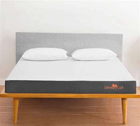 Best Orthopedic Mattress Brands India | by allhelping | Medium