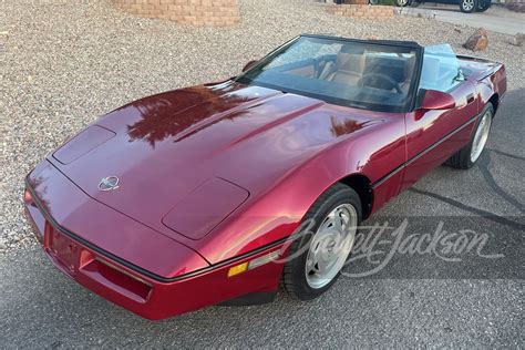 1989 CHEVROLET CORVETTE CONVERTIBLE