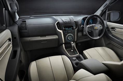 Chevrolet Trailblazer Interior | Chevrolet trailblazer, Chevy trailblazer, Chevrolet