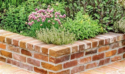 21 Planter Box DIY Ideas You Can Try Today | Brick garden edging, Brick ...