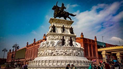 Maharaja Ranjit Singh Statue | Golden temple amritsar, Tourist places, Maharaja ranjit singh