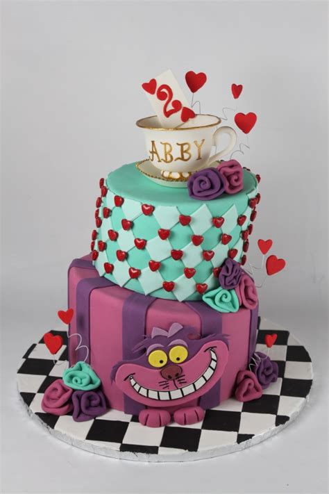 Alice In Wonderland Cake | Lil' Miss Cakes