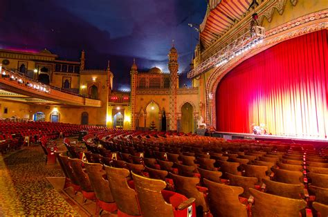 Avalon Regal Theater · Sites · Open House Chicago