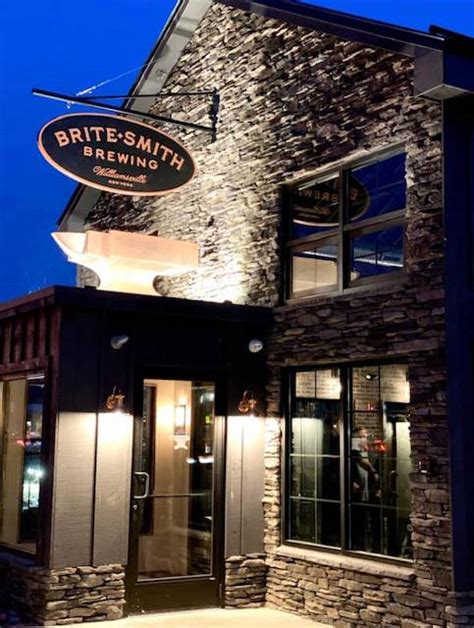 Britesmith Brewing | 5611 Main St, Williamsville, NY 14221, USA