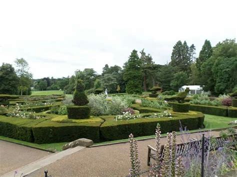 Warwick Castle Gardens | Castle garden, Warwick castle, Castle