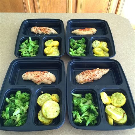 Diary of a Fit MommyChicken & Veggie Low-Carb Meal Prep - Diary of a Fit Mommy