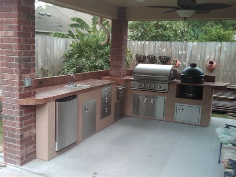 Outdoor kitchen accessories | Hawk Haven