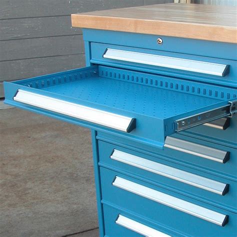 Industrial Workbenches With Drawers | adventure-ous