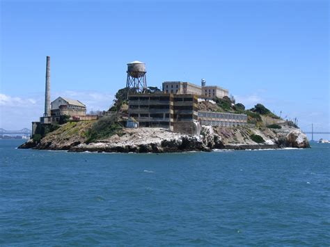 File:Alcatraz Island.jpg - Wikipedia, the free encyclopedia