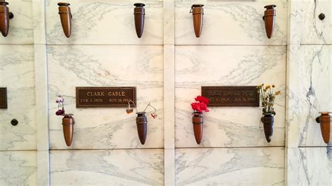 Clark Gable and Carole Lombard graves | mercycube | Flickr