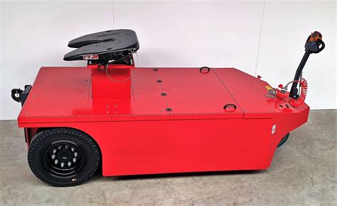 The Trailer Mover is an electric tug for shunting 40To trailers