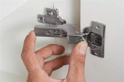 How to Install Concealed Euro-Style Cabinet Hinges in 2021 | Kitchen cabinets door hinges ...