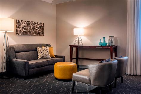 Suites in Providence, RI | Renaissance Providence Downtown Hotel