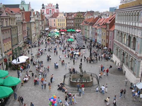 File:Poznan Poland.jpg - Wikimedia Commons