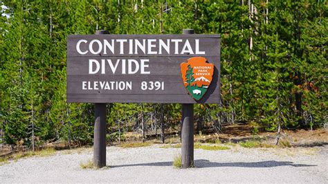 Continental Divide Sign