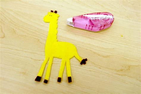 DIY Giraffe Puppet - Kunin Felt