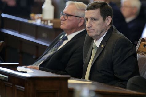 Plan aimed at keeping GOP supermajority clears Kansas Senate | AP News