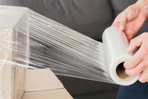 Stretch Film Vs. Shrink Wrap - What's the Difference? - 2S Packaging