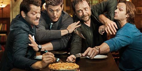 Supernatural Cast Is Already Doing A Reunion | Screen Rant