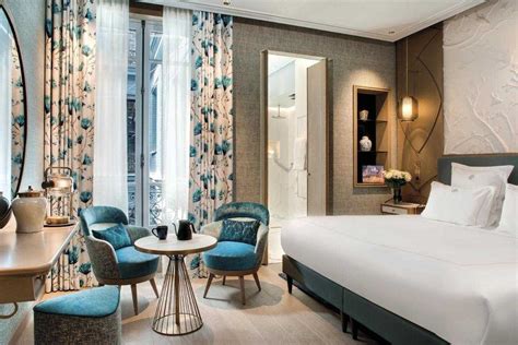 Best 5-star Hotels in Paris