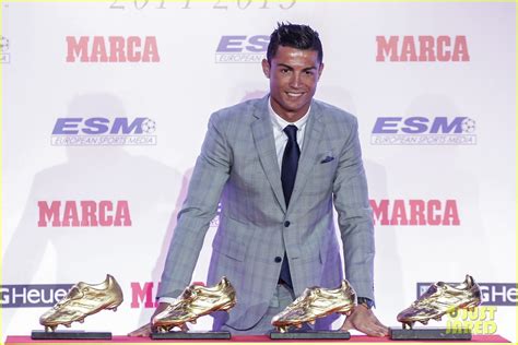 Cristiano Ronaldo Wins Record Fourth Golden Boot Award: Photo 3482939 ...