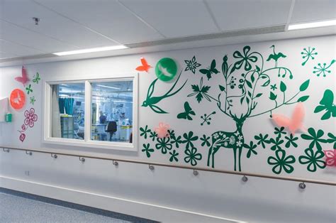 Artists Liven Up A Children's Hospital With Vibrant Murals, Thus Making ...